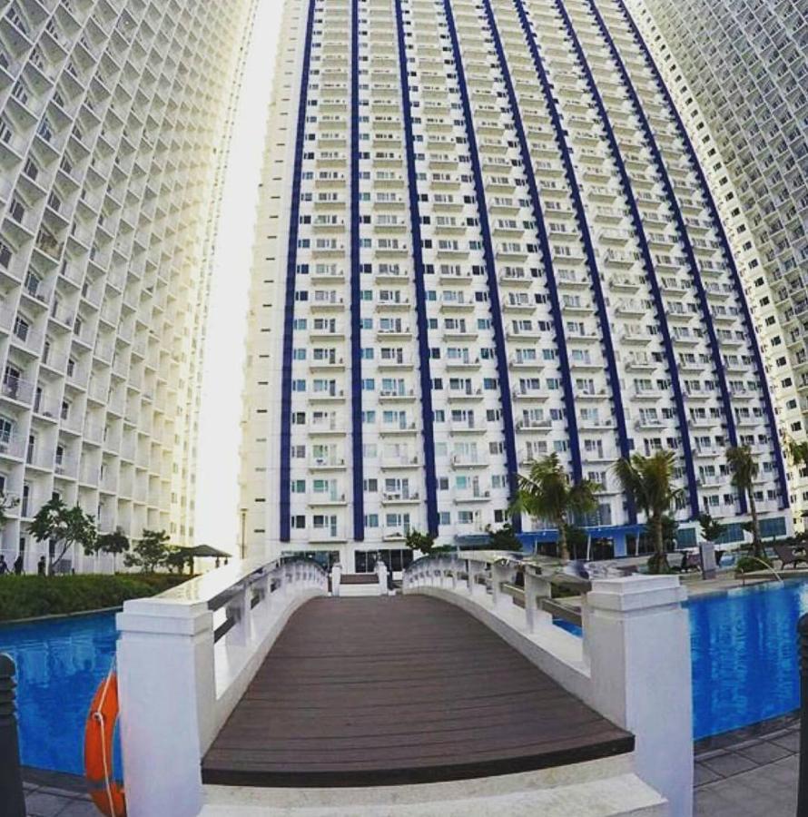 Condotel @Jazz Residences Manila Exterior foto