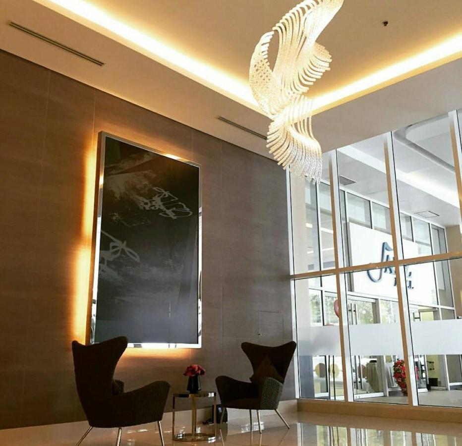 Condotel @Jazz Residences Manila Exterior foto